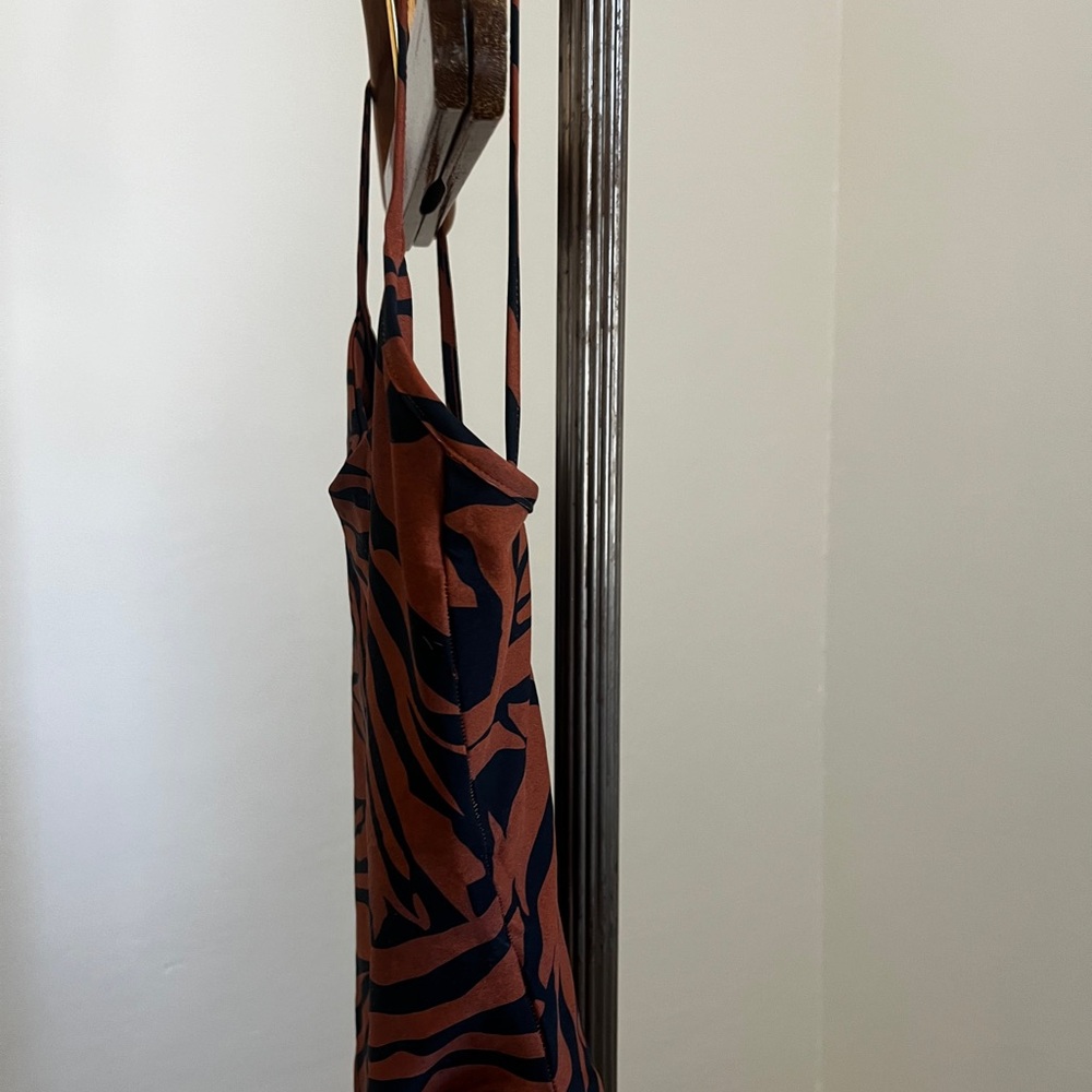NWT Stone Fox Swim one piece bengal print scoop front low back swim suit - Picture 3 of 7